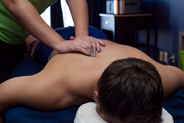 Which One – Relaxation vs. Deep Tissue Massage